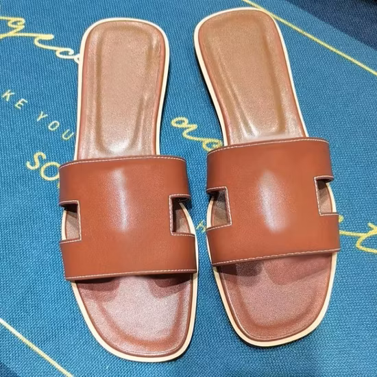 Summer Fashion Classical Simple Ladies Leather Slippers Beach Holiday Women Flip-Flops Slippers